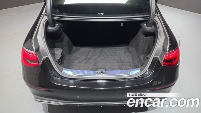 Mercedes-Benz S-Class S500L 4MATIC