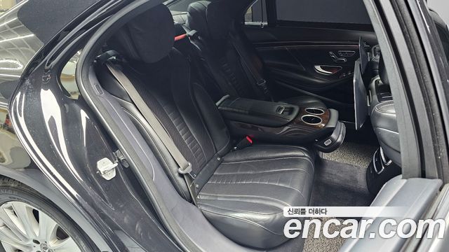 Mercedes-Benz S-Class S560L 4MATIC