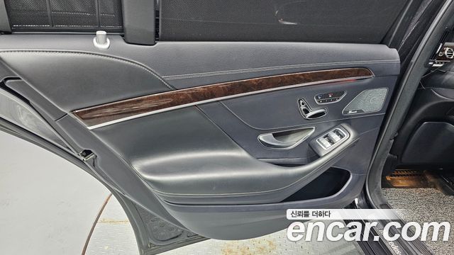 Mercedes-Benz S-Class S560L 4MATIC