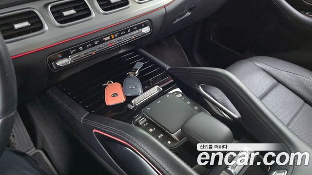 Mercedes-Benz GLE-Class GLE300d 4MATIC