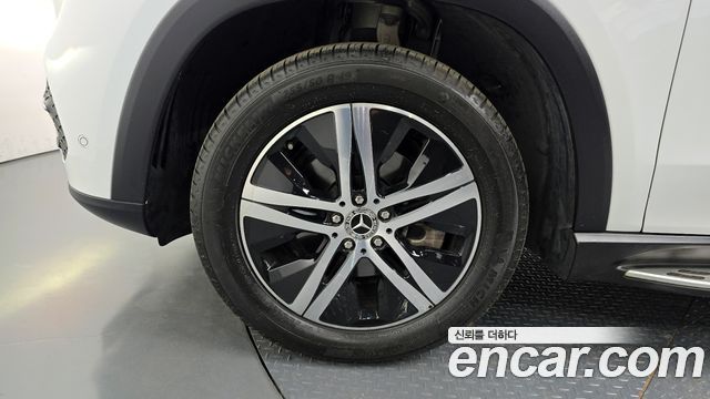 Mercedes-Benz GLE-Class GLE300d 4MATIC