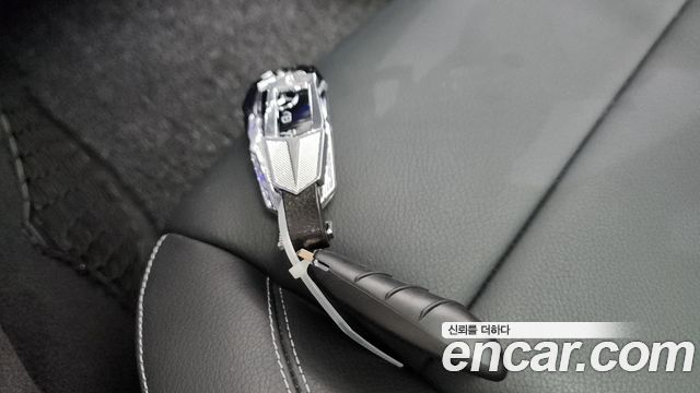 Mercedes-Benz E-Class E300 Avantgarde