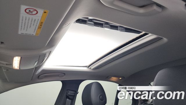 Mercedes-Benz E-Class E300 Avantgarde