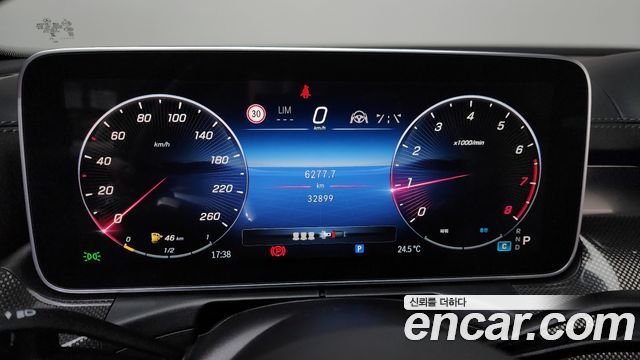 Mercedes-Benz C-Class C300 4MATIC AMG Line