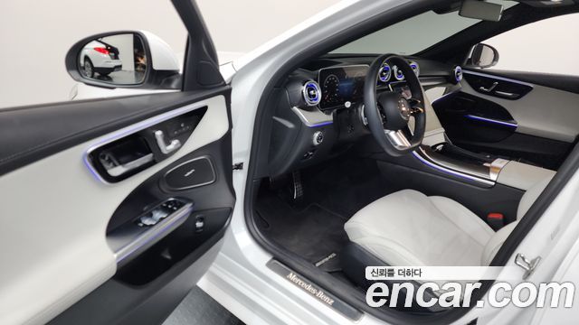 Mercedes-Benz C-Class C300 4MATIC AMG Line