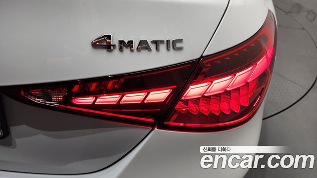 Mercedes-Benz C-Class C300 4MATIC AMG Line