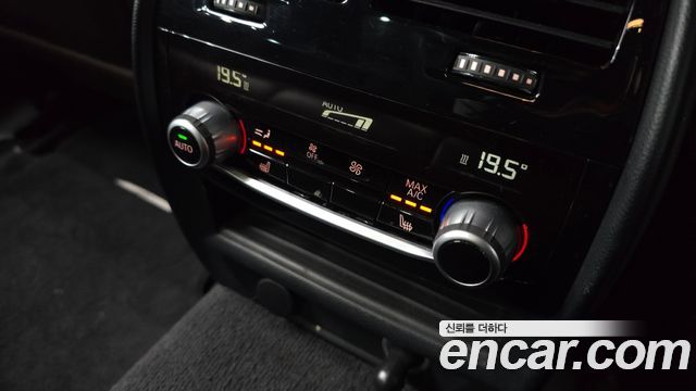 BMW 5-Series 530i xDrive M Sport Package Plus