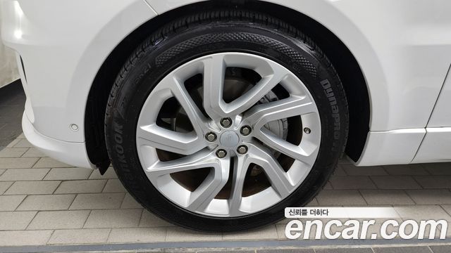 Land Rover Range Rover Sport D300 HSE Dynamic