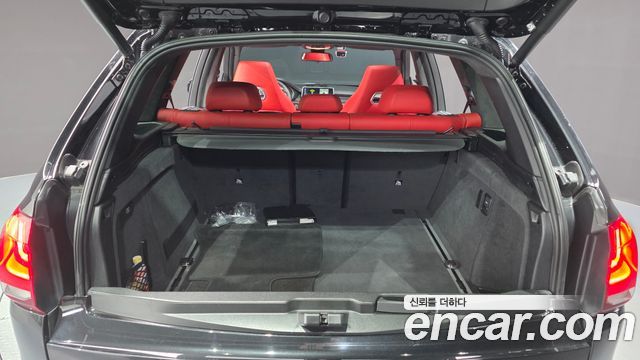 BMW X5M 4.4