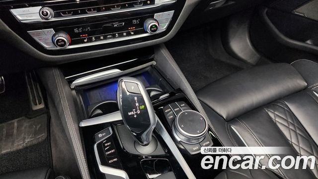 BMW 5-Series 520i M Sport