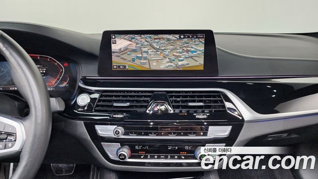 BMW 5-Series 520i M Sport