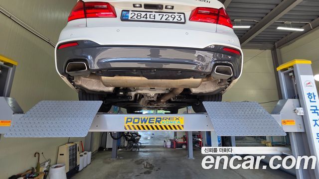 BMW 5-Series 520i M Sport