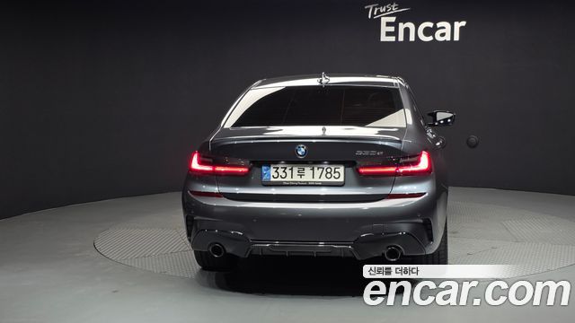 BMW 3-Series 330e M Sport