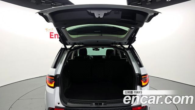 Land Rover Discovery Sport P250 SE