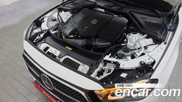 Mercedes-Benz E-Class E200 Avantgarde