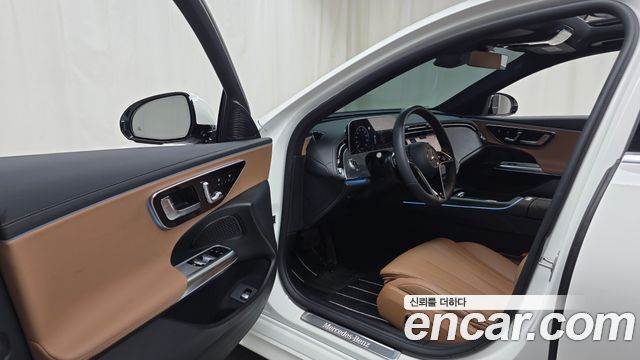Mercedes-Benz E-Class E200 Avantgarde