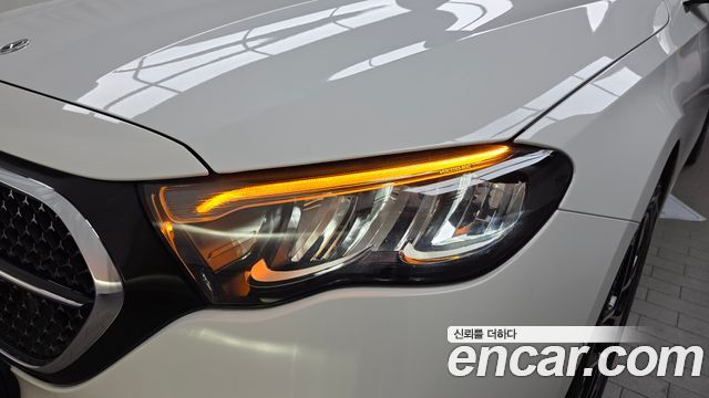 Mercedes-Benz E-Class E200 Avantgarde
