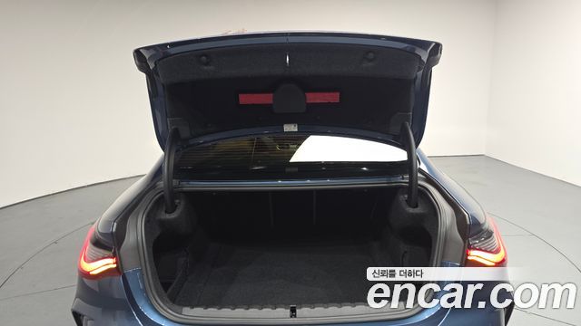 BMW 4-Series M440i xDrive Coupe