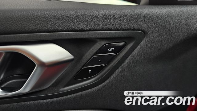BMW 1-Series M135i xDrive Prism