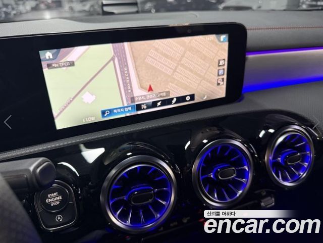 Mercedes-Benz CLA-Class CLA250 4MATIC