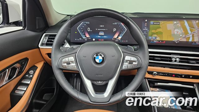 BMW 3-Series 320i