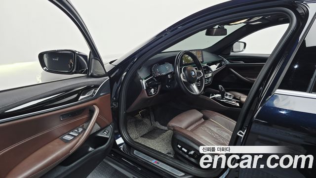 BMW 5-Series 530i xDrive M Sport Package