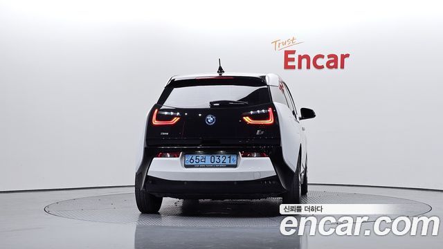 BMW i3 LUX
