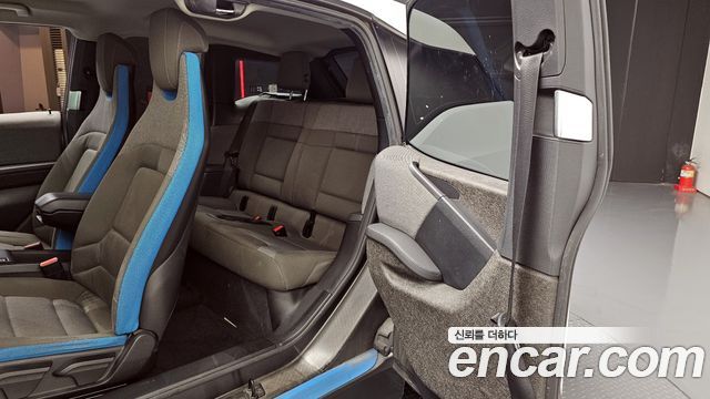 BMW i3 LUX
