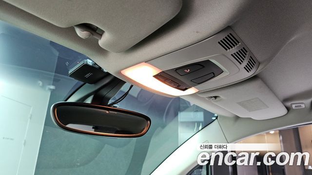 BMW i3 LUX