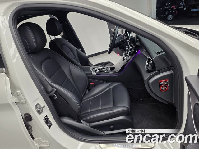 Mercedes-Benz C-Class C300e 4MATIC AMG Line