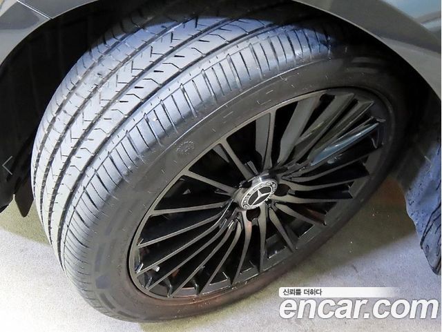 Mercedes-Benz E-Class E200 Avantgarde