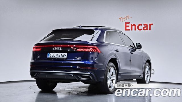 Audi Q8 45 TDI Quattro Premium