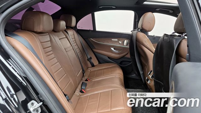 Mercedes-Benz E-Class E300e 4MATIC Exclusive