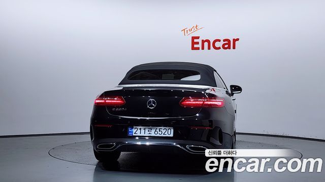 Mercedes-Benz E-Class E220d Cabriolet