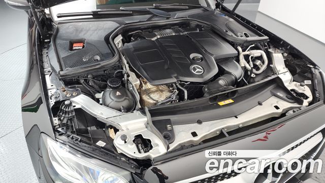 Mercedes-Benz E-Class E220d Cabriolet