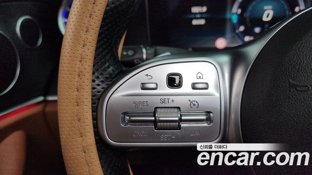 Mercedes-Benz E-Class E220d Cabriolet