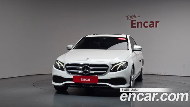 Mercedes-Benz E-Class E200 Avantgarde