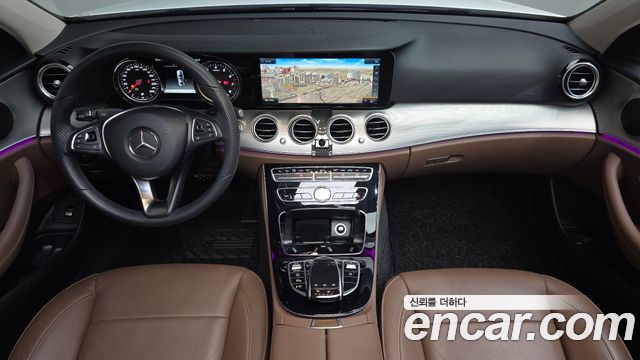 Mercedes-Benz E-Class E200 Avantgarde
