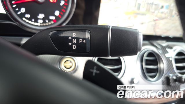 Mercedes-Benz E-Class E200 Avantgarde