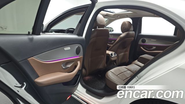 Mercedes-Benz E-Class E200 Avantgarde