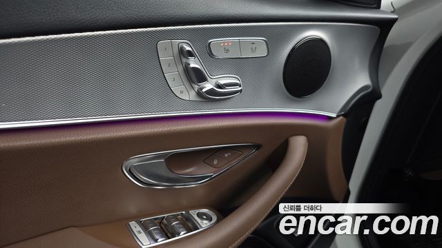 Mercedes-Benz E-Class E200 Avantgarde