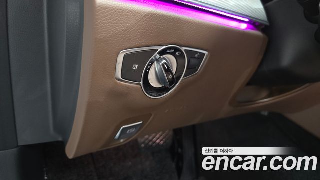 Mercedes-Benz E-Class E200 Avantgarde