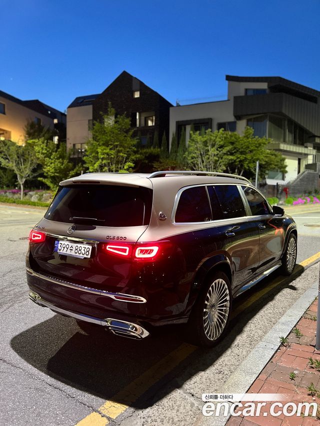Mercedes-Benz GLS-Class Maybach GLS600 4MATIC Manufakur