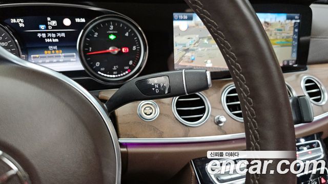 Mercedes-Benz E-Class E220d 4MATIC Exclusive