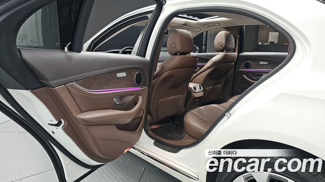 Mercedes-Benz E-Class E220d 4MATIC Exclusive
