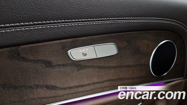 Mercedes-Benz E-Class E220d 4MATIC Exclusive