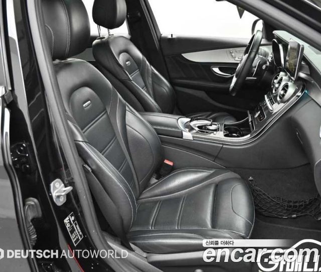 Mercedes-Benz C-Class C63 AMG