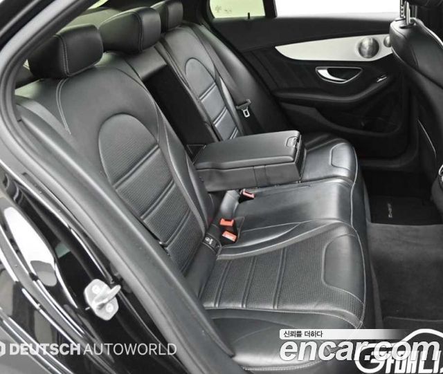Mercedes-Benz C-Class C63 AMG