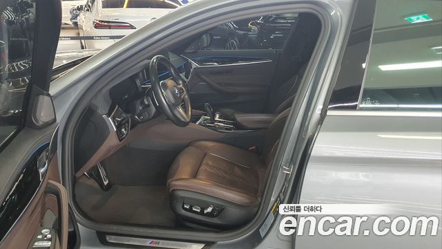 BMW 5-Series 530e M Sport