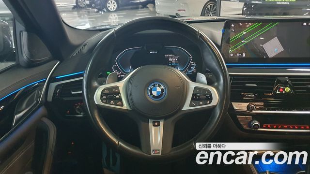 BMW 5-Series 530e M Sport